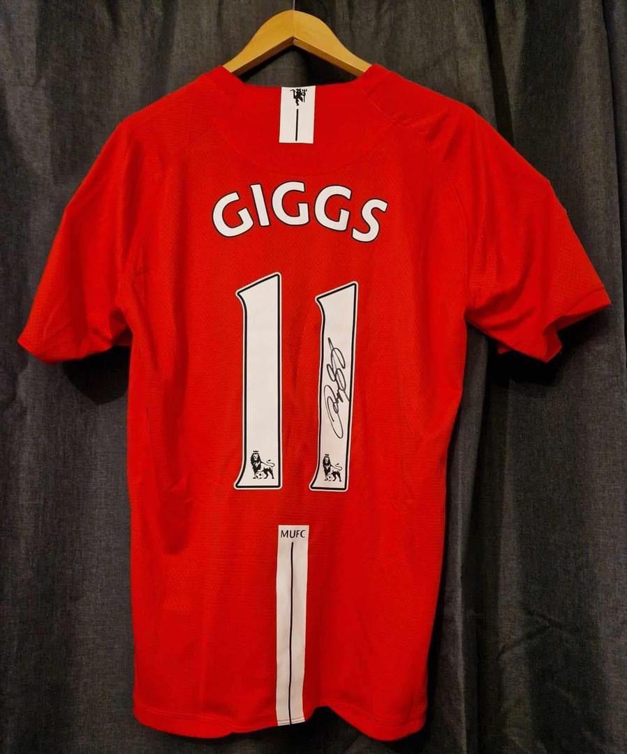 Giggs – Dedication