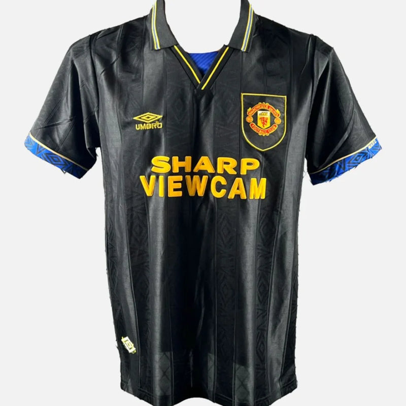 Ryan Giggs Signed Manchester United Jersey