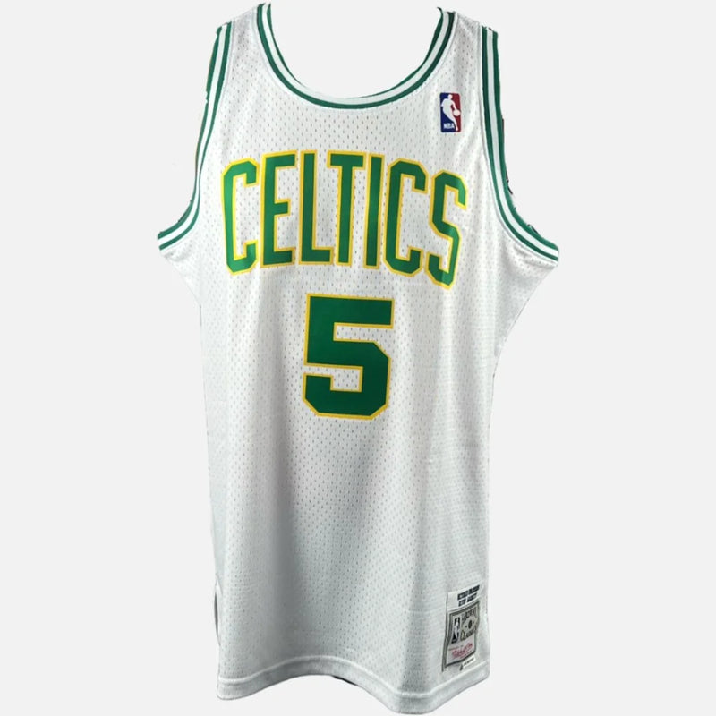 Kevin Garnett Signed Boston Celtics Jersey